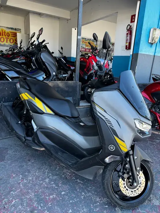 Carro Yamaha NMax 2024 Connected SE 160