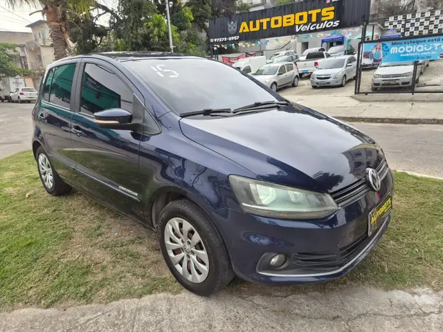 Carro Volkswagen Fox 2015 Comfortline 1.0 TEC (Flex)