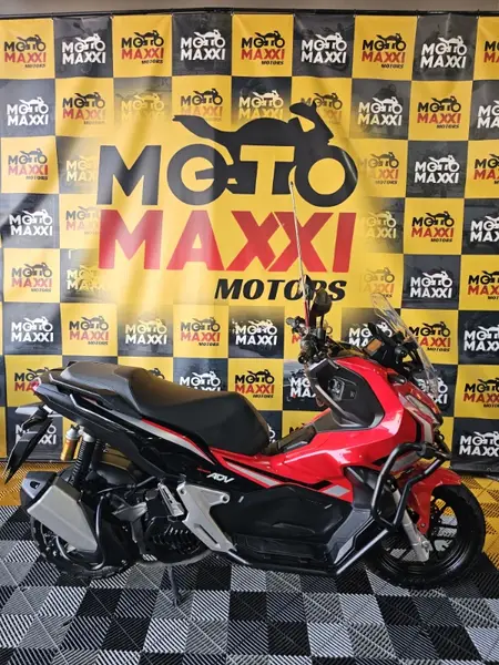 Carro Honda ADV 2023 ABS
