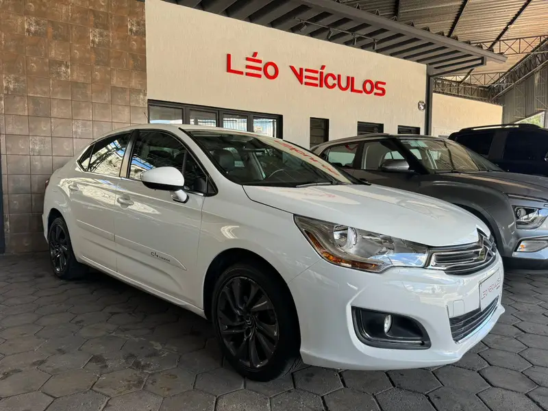 Citroën C4 Lounge Tendance 1.6 THP