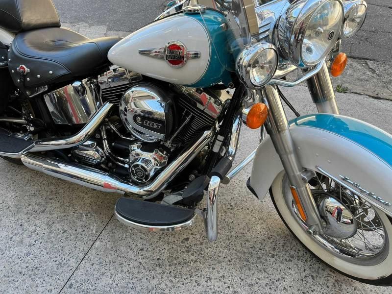 Harley-Davidson Softail