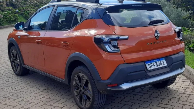 Renault Kardian turbo manual já tem data para chegar