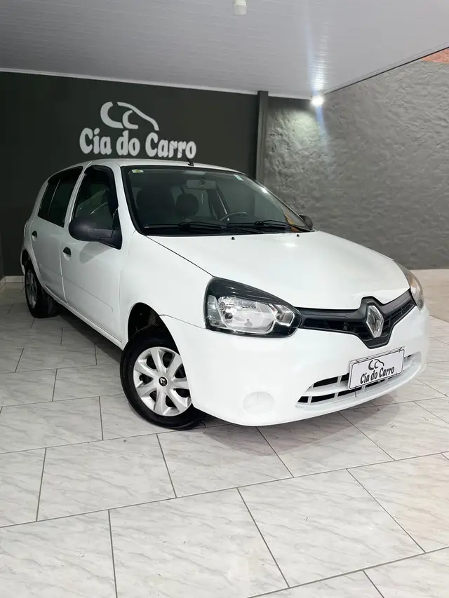 Carro Renault Clio 2014 Hatch. RN 1.0 16V