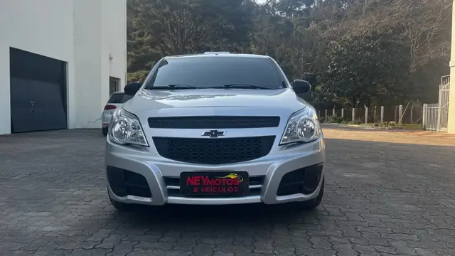 Carro Chevrolet Montana 2018 LS 1.4 (Flex)