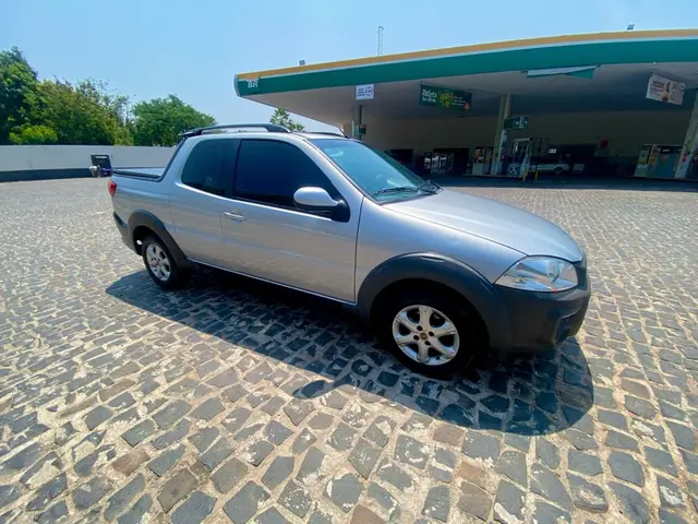Carro Fiat Strada 2018 Hard Working 1.4 (Flex) (Cabine Dupla)