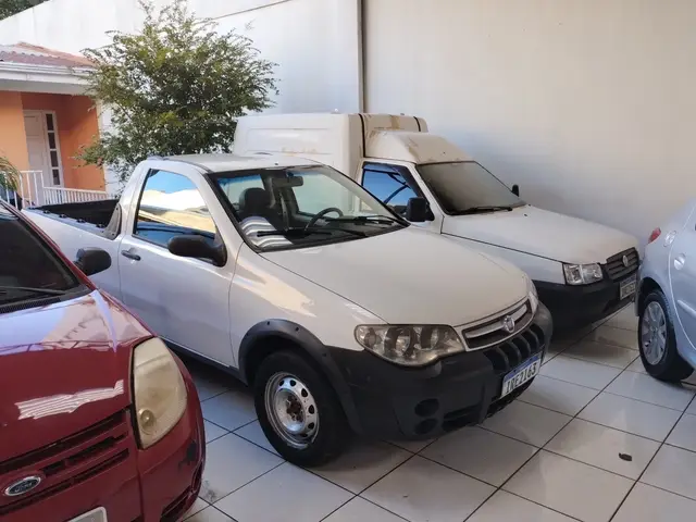 Carro Fiat Strada 2011 Fire 1.4 (Flex)