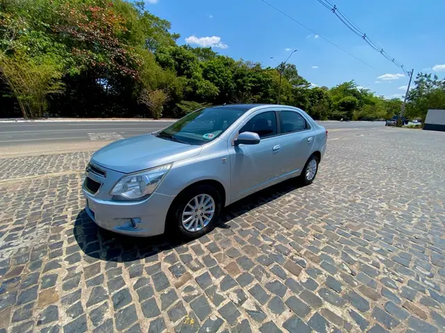 Carro Chevrolet Cobalt 2013 LTZ 1.4 8V (Flex)