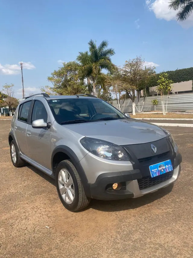 Carro Renault Sandero Stepway 2014 1.6 8V (flex)
