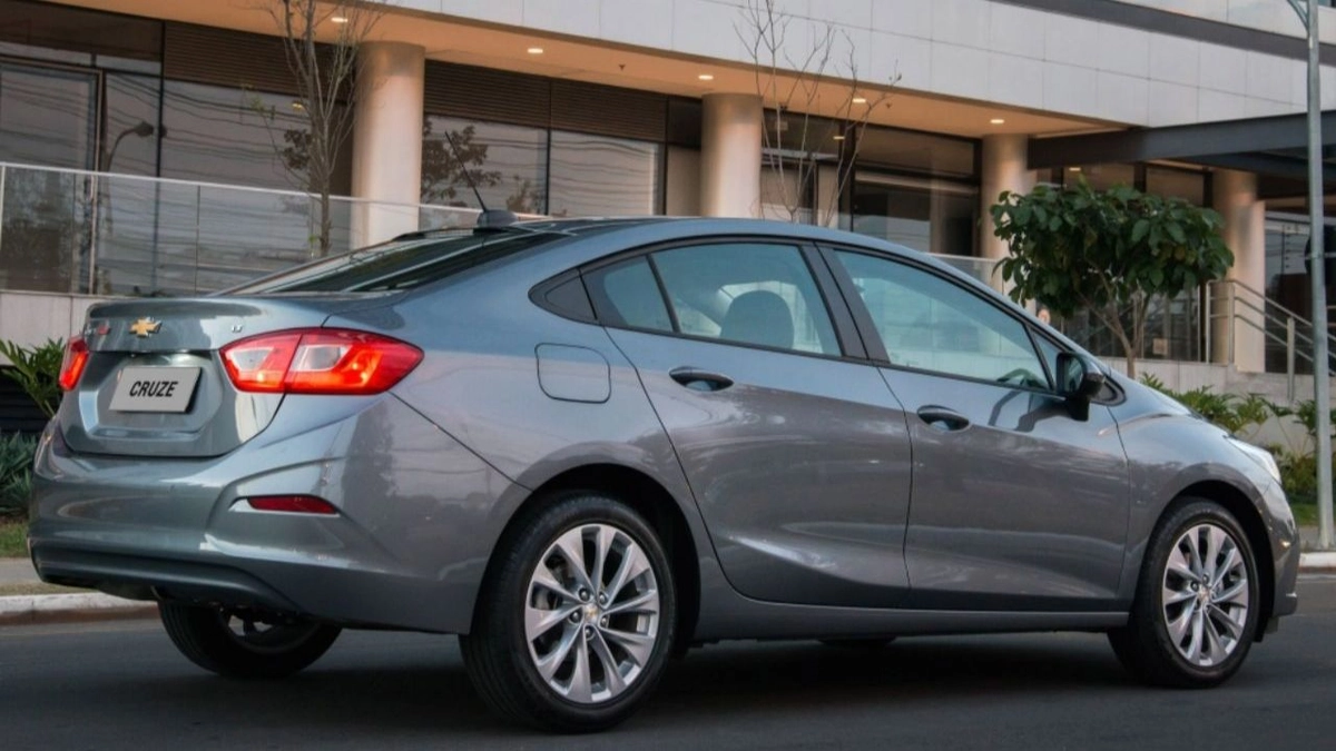 Já fora de linha no Brasil, o preço de um catalisador para um Chevrolet Cruze 1.4 assusta