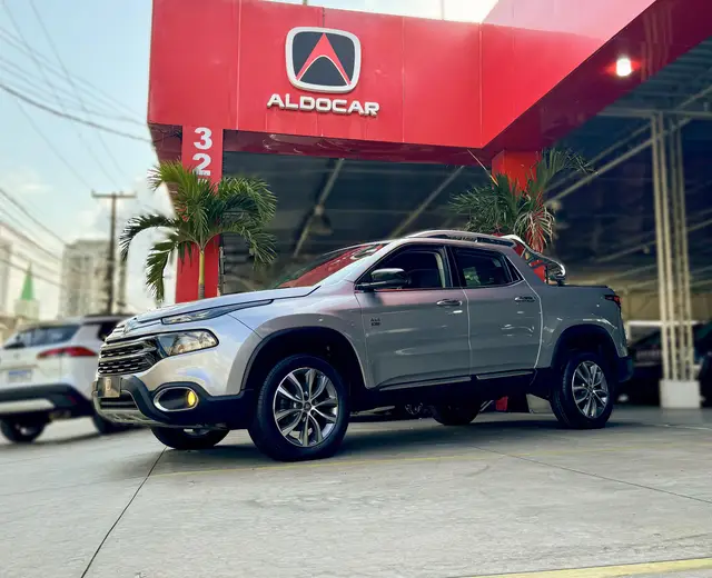 Carro Fiat Toro 2021 2.0 TDI Volcano Auto 4WD