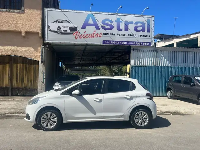 Carro Peugeot 208 2017 Active 1.2 12V (Flex)