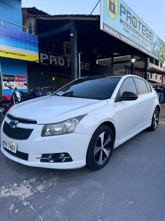 Carro Chevrolet Cruze Sport6 2013 LT 1.8 16V Ecotec (Flex)