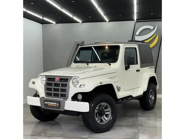 Carro Troller T4 2014 3.2