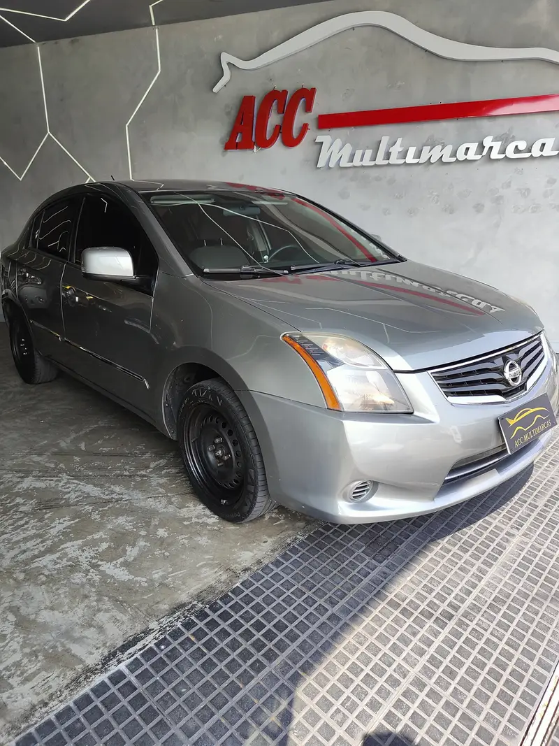 Nissan Sentra 2.0 16V (flex)