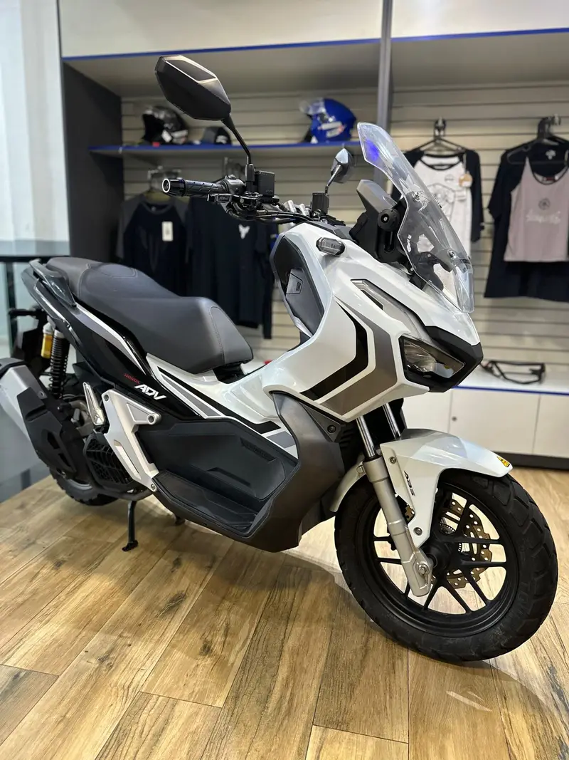 Honda ADV ABS