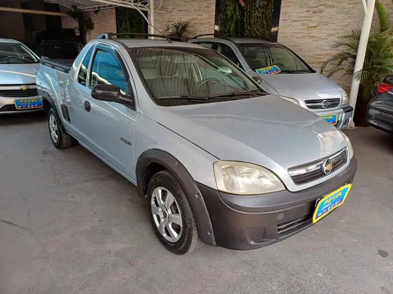 Chevrolet Montana Conquest 1.4 (Flex)