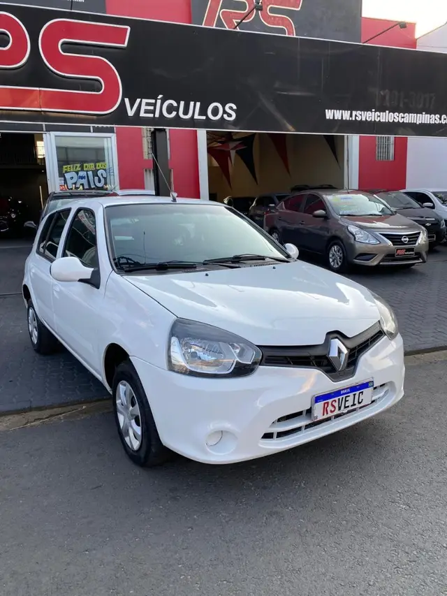 Carro Renault Clio 2016 Expression 1.0 16V (Flex)
