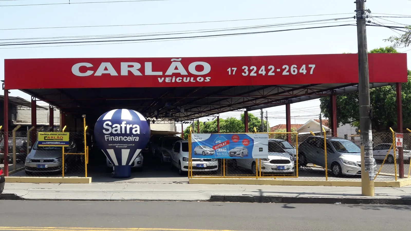 Fachada da loja Carlão Veiculos - Mirassol - SP