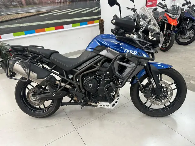 Carro Triumph Tiger 800 2017 800 XRxL