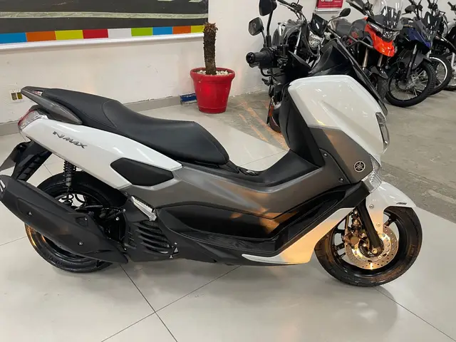 Moto Yamaha NMax 2020 160 ABS