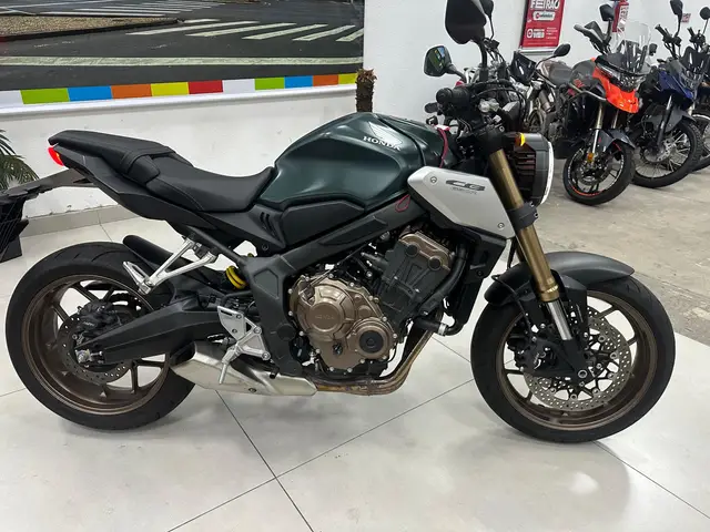 Carro Honda CB 650R 2023 (ABS)