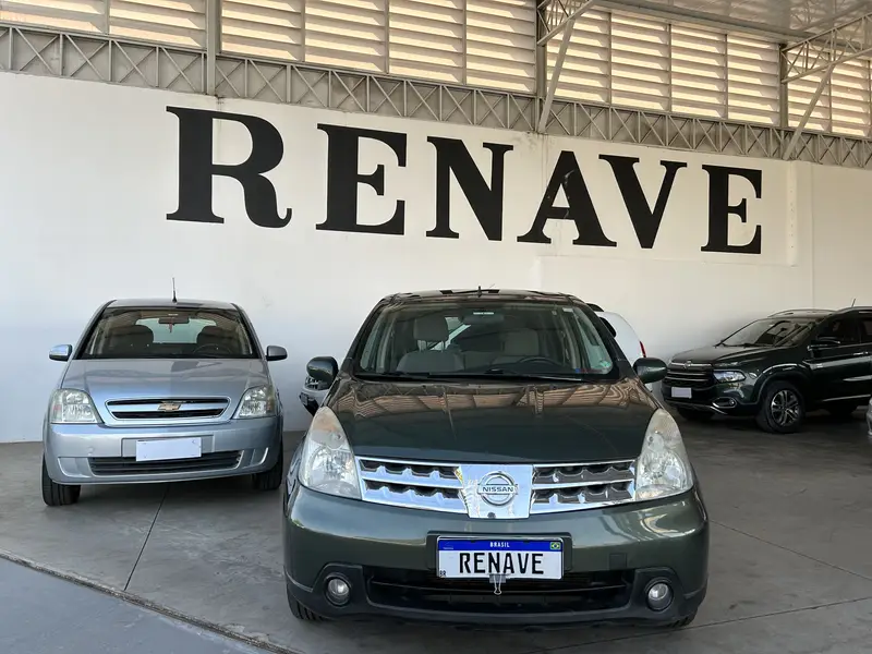 Nissan Livina SL 1.8 16V aut. (flex)