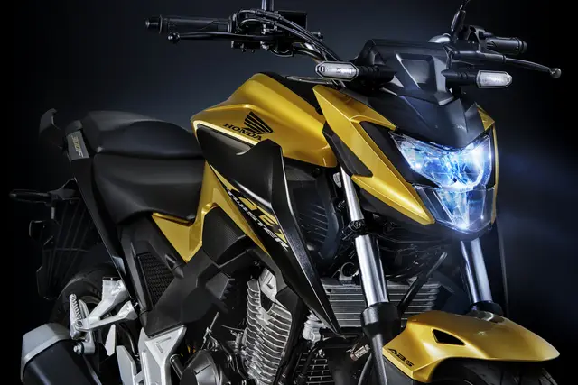 Moto Honda CB 300F Twister 2025 (ABS)