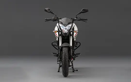 Carro Bajaj Dominar 200 2024 DOMINAR 200