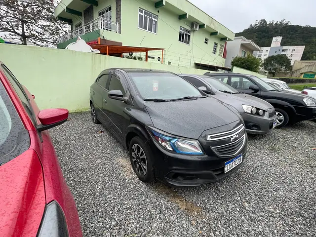 Carro Chevrolet Onix 2016 1.4 LTZ SPE/4 (Aut)