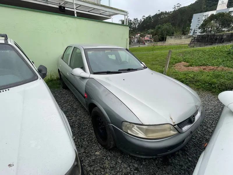 Chevrolet Vectra GLS 2.2 SFi 16V