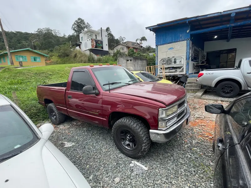 Chevrolet Silverado Pick Up 4.1
