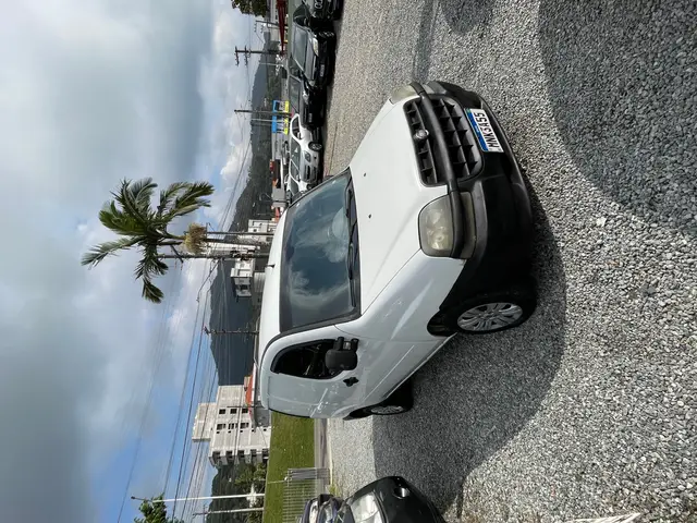 Carro Fiat Doblò 2006 ELX 1.8 8V (Flex)