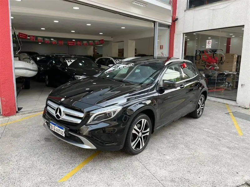 Mercedes-Benz GLA 200 GLA 200 1.6 Vision