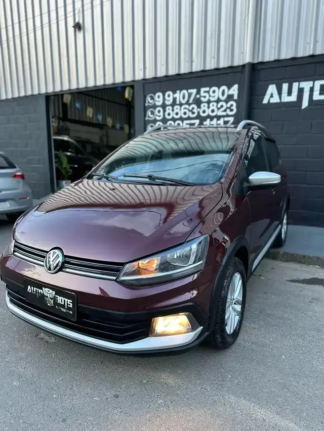Carro Volkswagen CrossFox 2016 1.6 16v MSI (Flex)