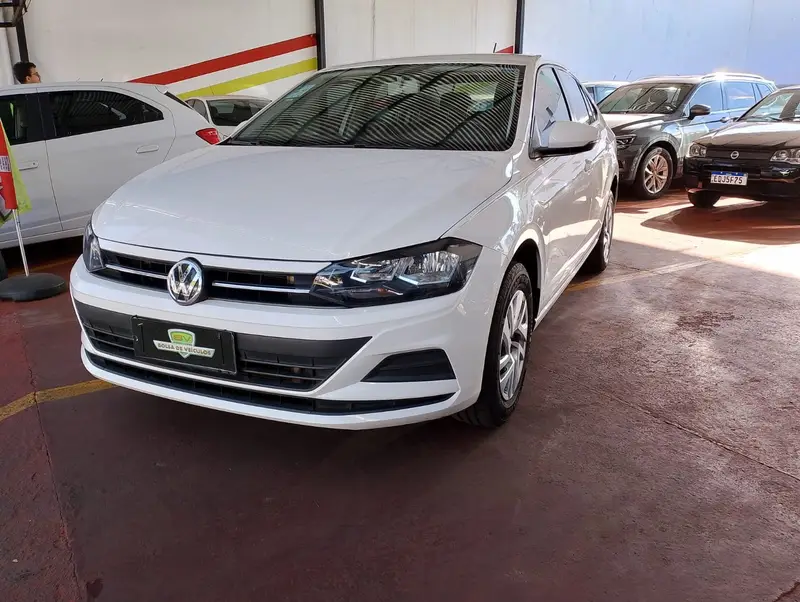 Volkswagen Virtus 1.6 MSI 16V (Flex)