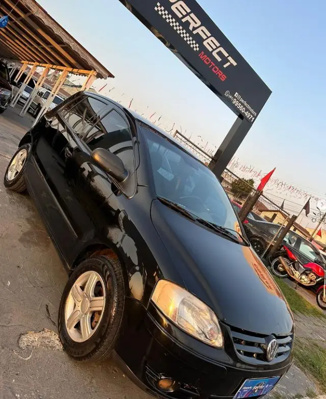 Carro Volkswagen Fox 2005 Sportline 1.6 8V (Flex)