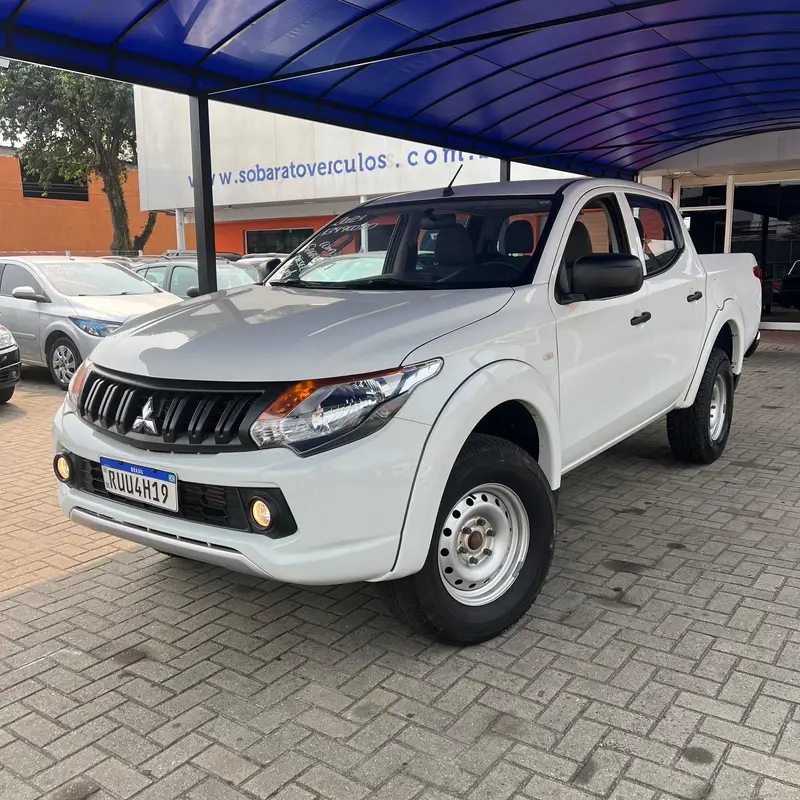 Mitsubishi L200 Triton Sport GLS 2.4