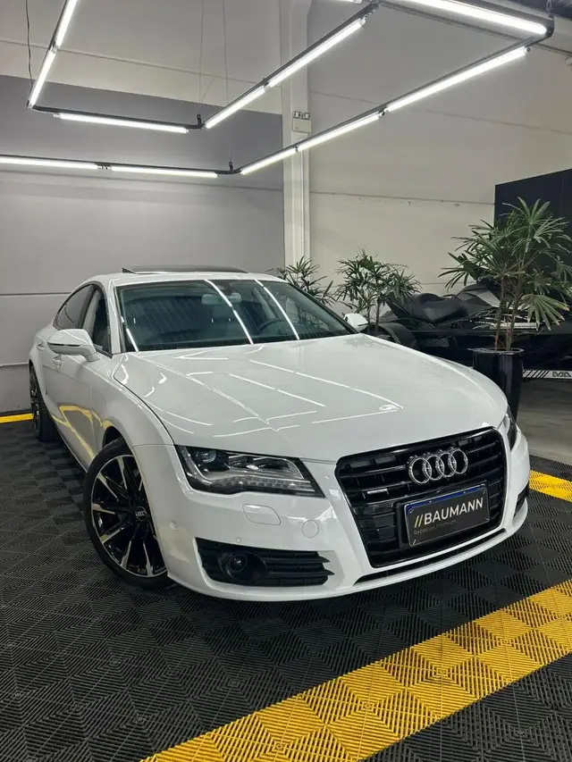 Carro Audi A7 Sportback 2013 3.0 TFSI Ambiente S Tronic Quattro