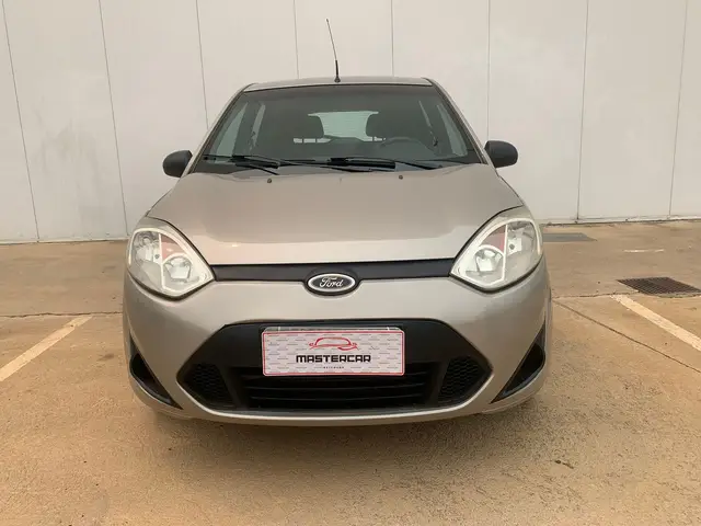 Carro Ford Fiesta Hatch 2013 SE Rocam 1.6 (Flex)