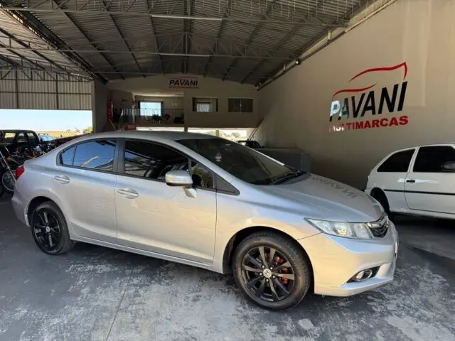 Carro Honda Civic 2014 New  LXR 2.0 i-VTEC (Aut) (Flex)