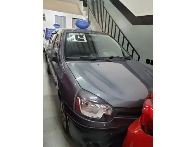 Carro Renault Clio 2014 Authentique 1.0 16V (Flex) 4p