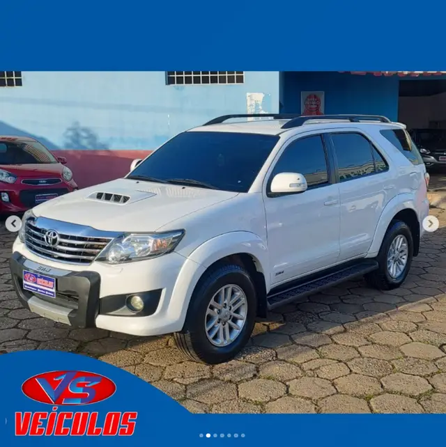 Carro Toyota SW4 2015 Hilux  3.0 TDI 4x4 SRV 5L