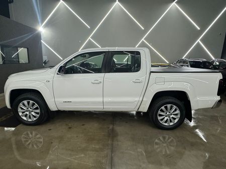 Amarok 2.0 CD 4x4 TDi Highline (Aut)