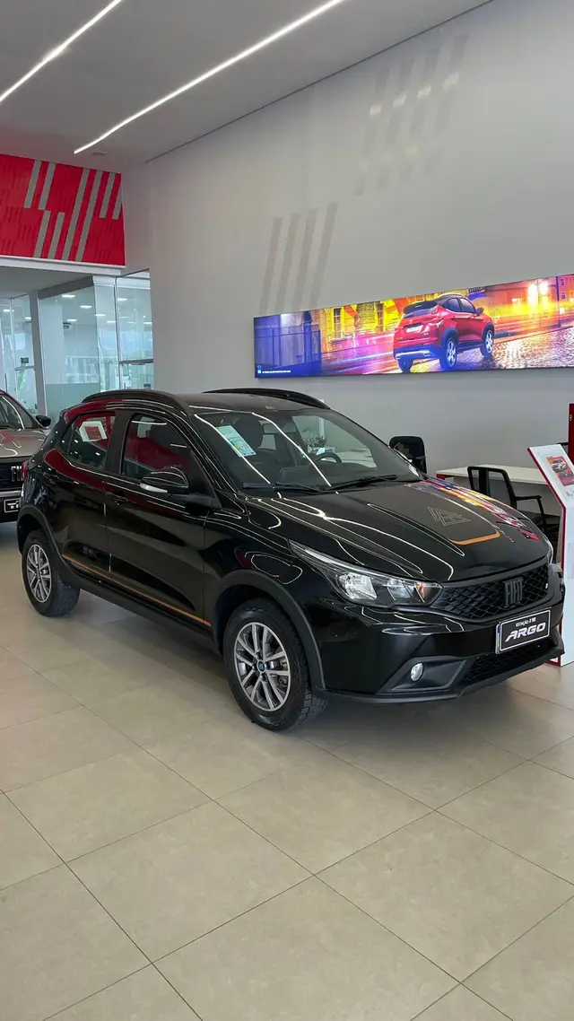 Carro Fiat Argo 2025 Trekking 1.3 (Aut.)