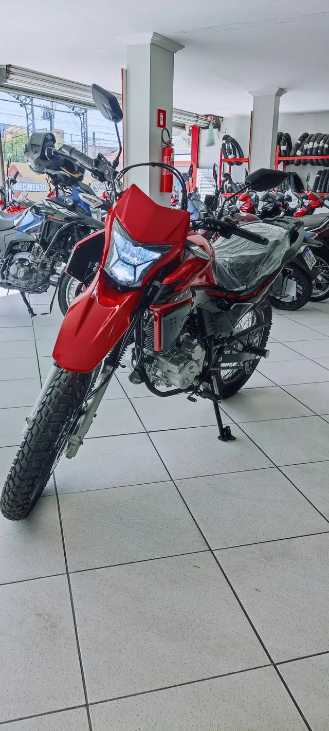 Moto Shineray SHI 175 2024 EFI