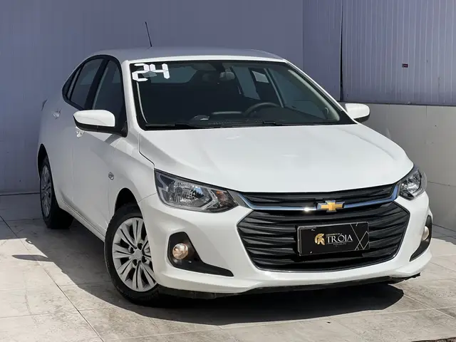 Carro Chevrolet Onix Plus 2024 LT 1.0