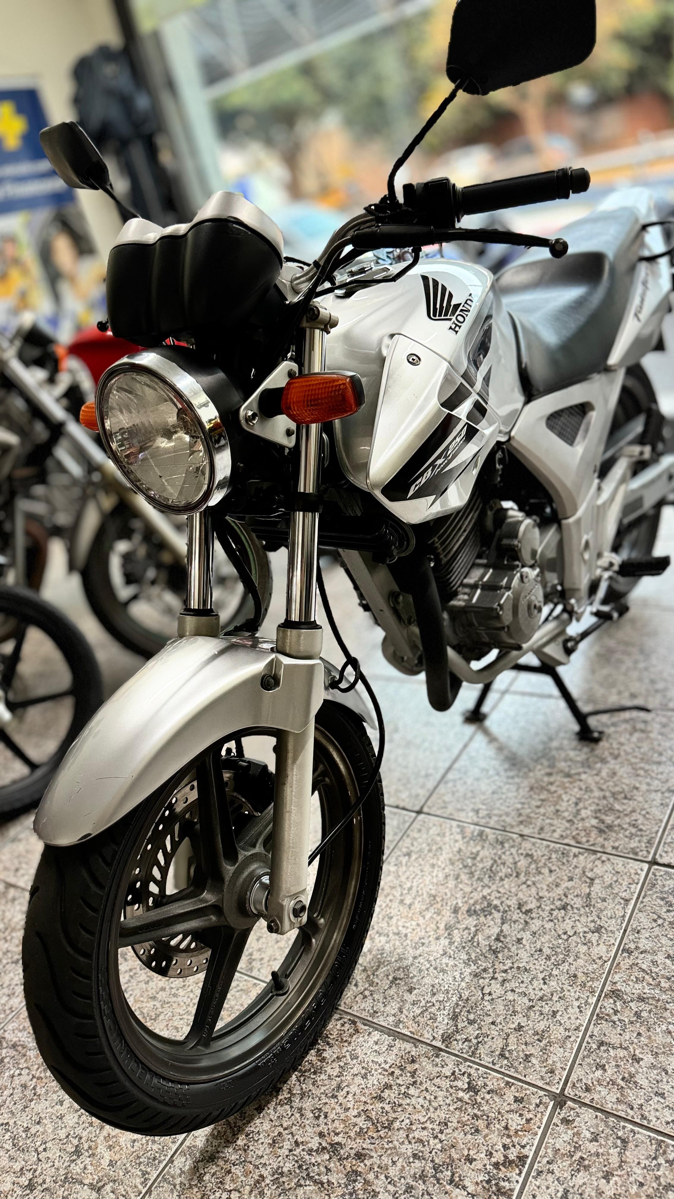 Honda CBX 250