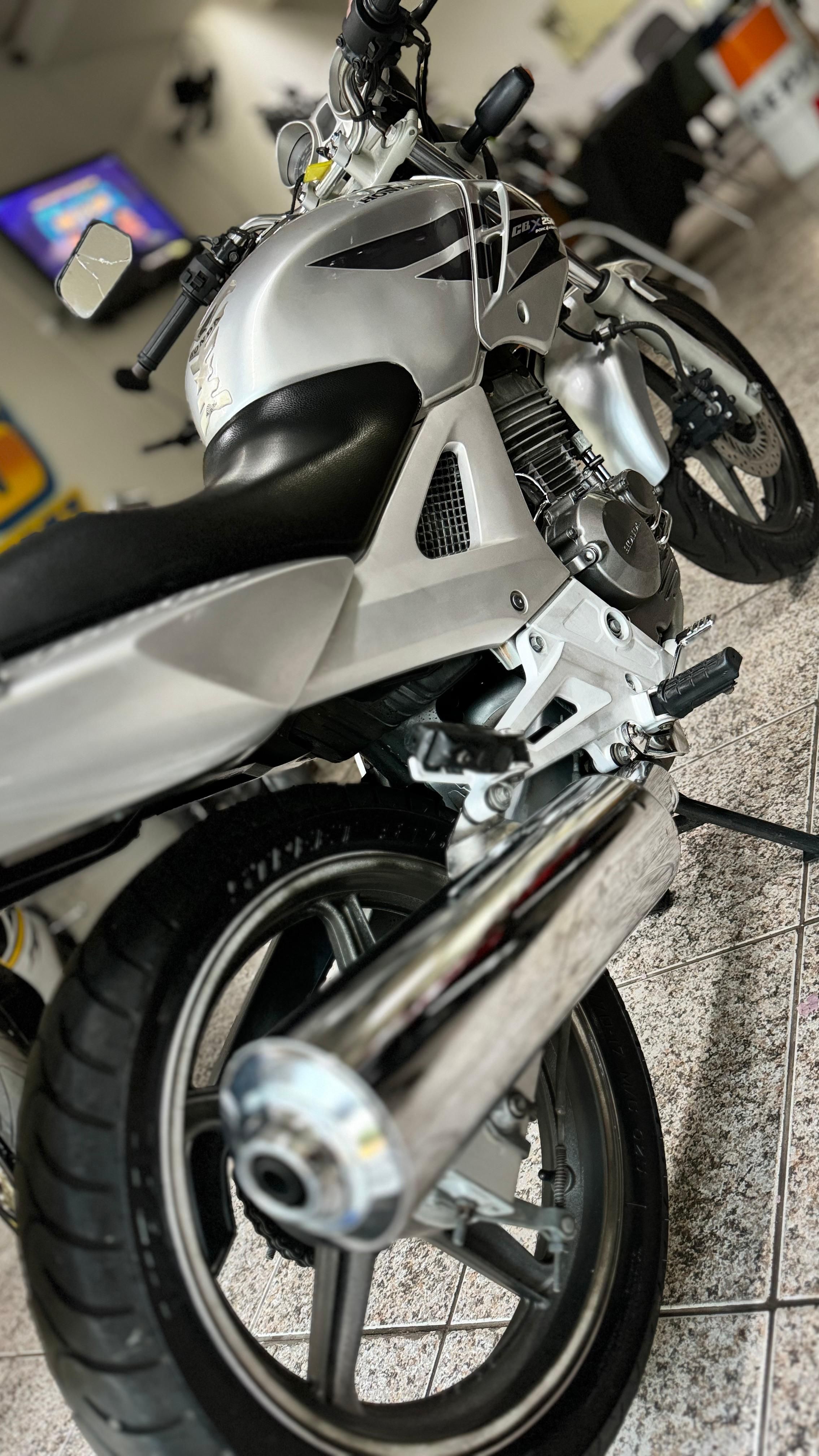 Honda CBX 250