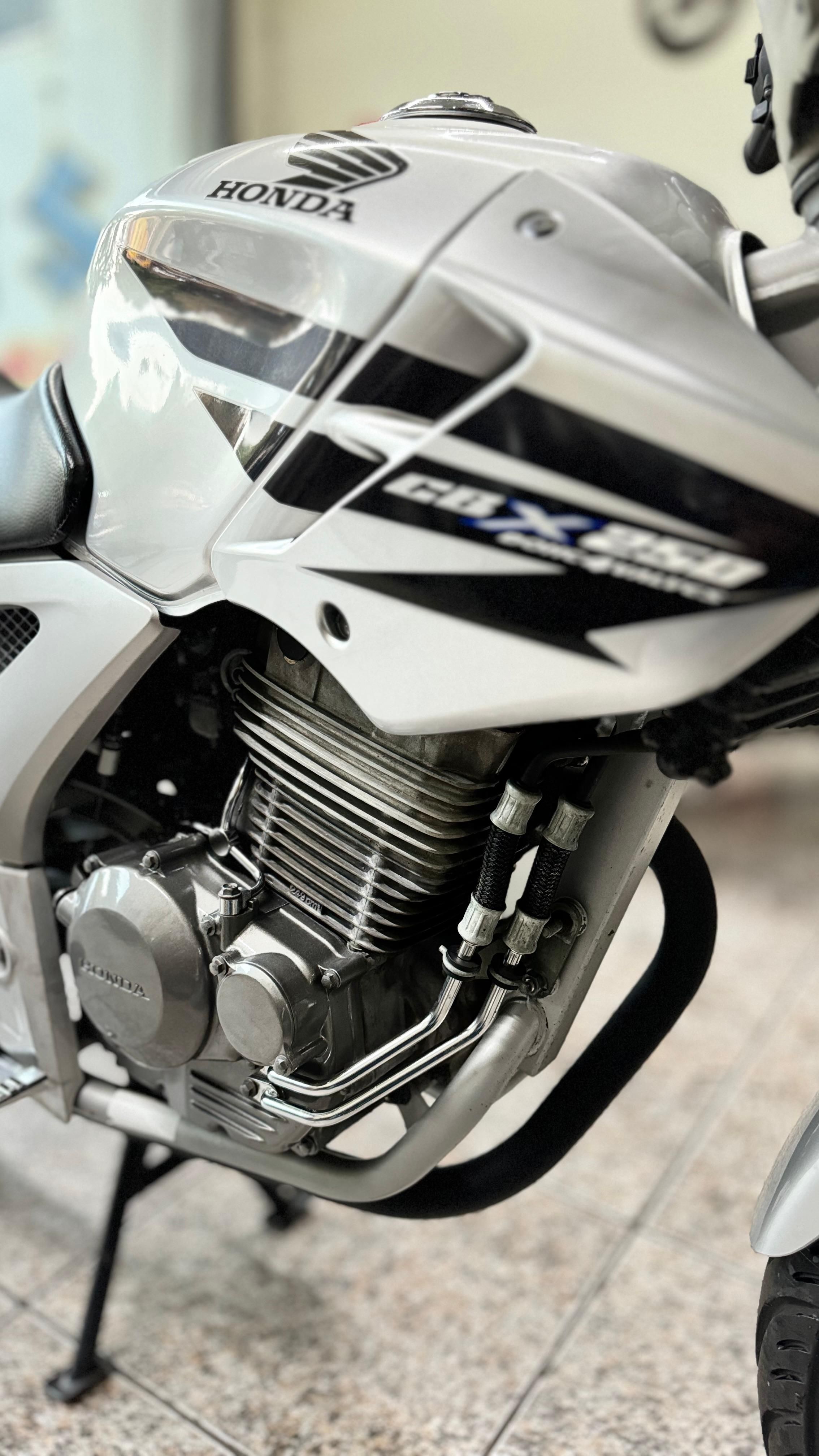 Honda CBX 250