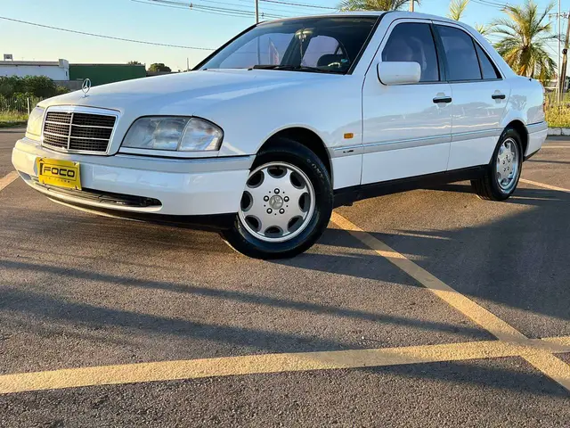 Carro Mercedes-Benz Classe C 1995 C 280 Class 2.8